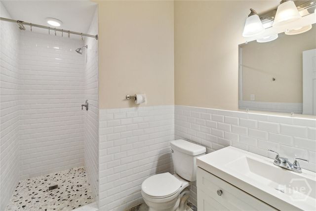 413 E Waldburg Street B, Savannah, GA 31401