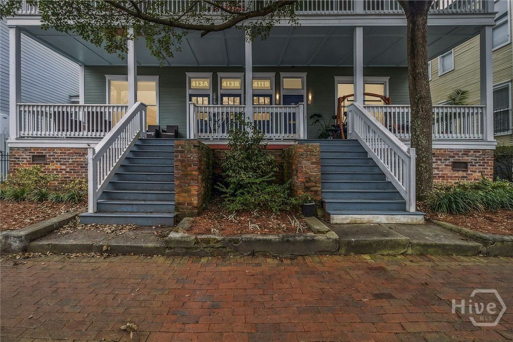 413 E Waldburg Street B, Savannah, GA 31401