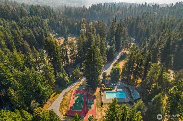 7082 Rainier Way, Glacier, WA 98244