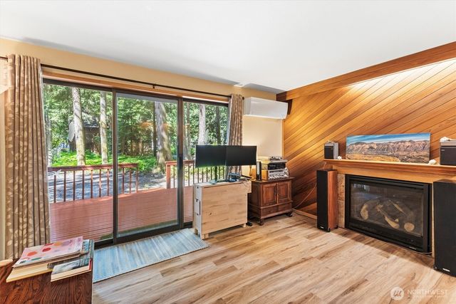 7082 Rainier Way, Glacier, WA 98244