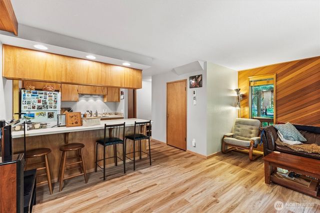 7082 Rainier Way, Glacier, WA 98244