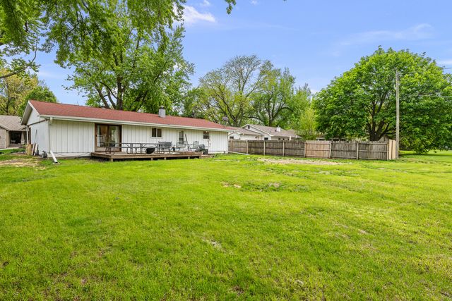 728 Westerfield Road, Davenport, IA 52806