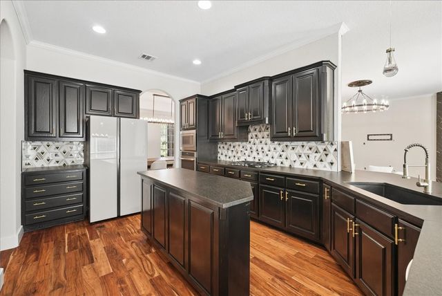 101 Deer Crossing Way, Azle, TX 76020