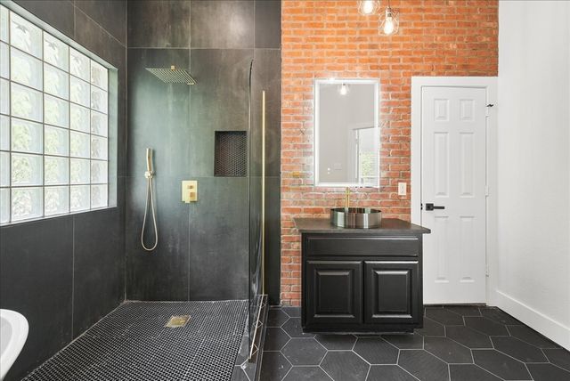 101 Deer Crossing Way, Azle, TX 76020