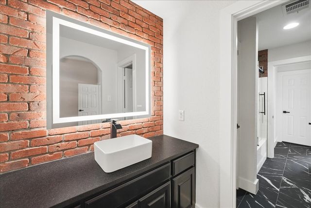 101 Deer Crossing Way, Azle, TX 76020