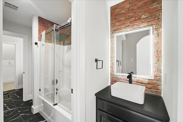 101 Deer Crossing Way, Azle, TX 76020