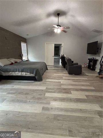 328 Vantage Point, Locust Grove, GA 30248