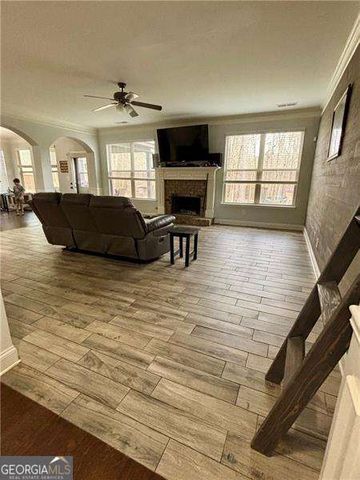 328 Vantage Point, Locust Grove, GA 30248