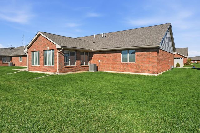 801 Timbers Edge, Marysville, OH 43040