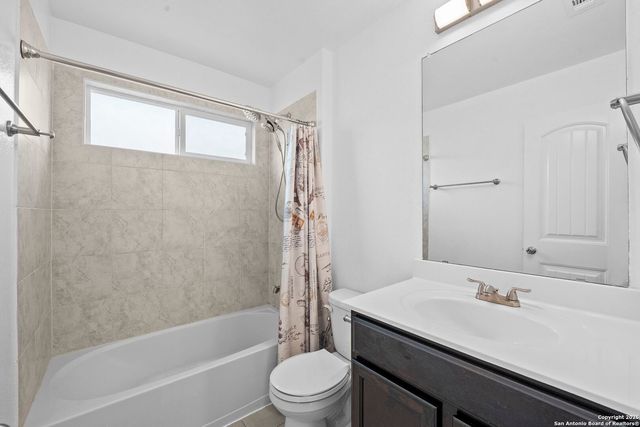 6450 Hoffman Plain, San Antonio, TX 78252