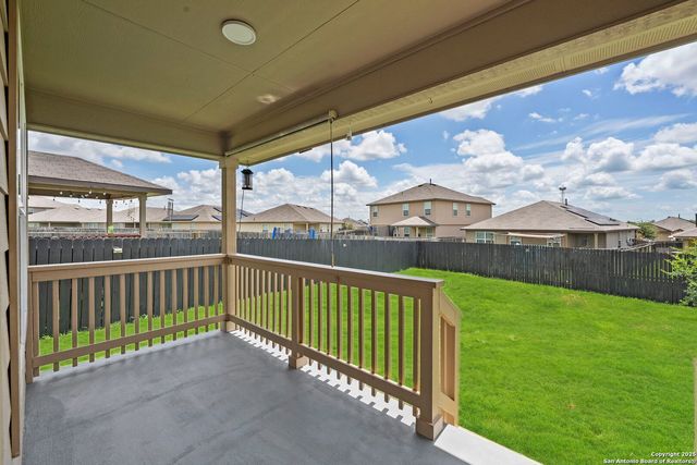 6450 Hoffman Plain, San Antonio, TX 78252