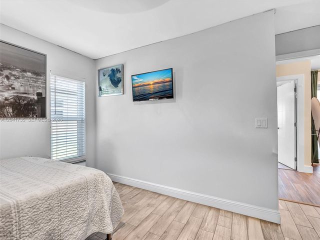 1851 Riverwood Lane, Coral Springs, FL 33071