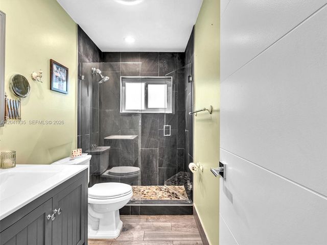 1851 Riverwood Lane, Coral Springs, FL 33071