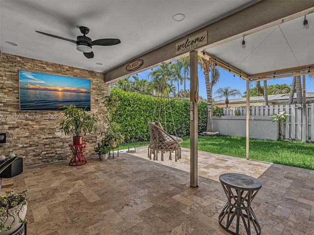 1851 Riverwood Lane, Coral Springs, FL 33071