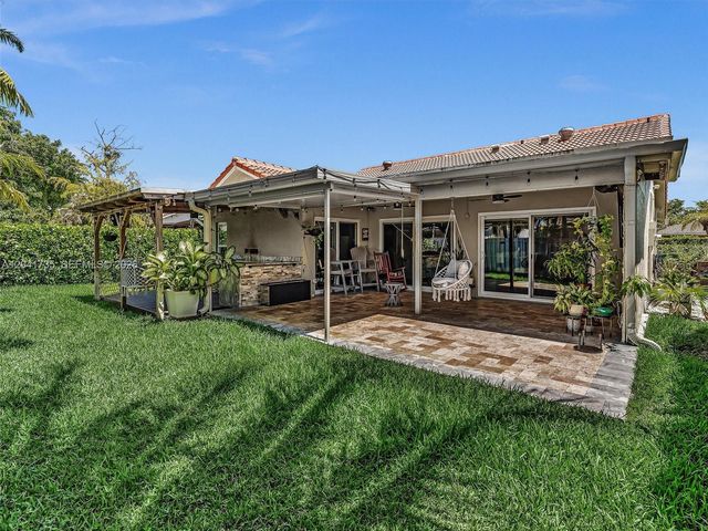 1851 Riverwood Lane, Coral Springs, FL 33071