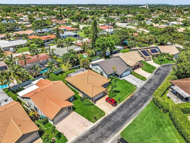 1851 Riverwood Lane, Coral Springs, FL 33071