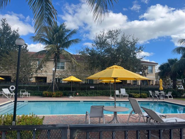 4328 BRAXTON Avenue, West Palm Beach, FL 33417