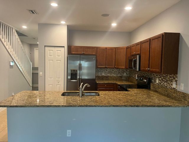 4328 BRAXTON Avenue, West Palm Beach, FL 33417
