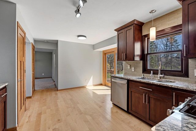 N108W17031 Hawthorne DRIVE, Germantown, WI 53022