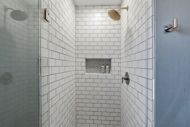 N108W17031 Hawthorne DRIVE, Germantown, WI 53022
