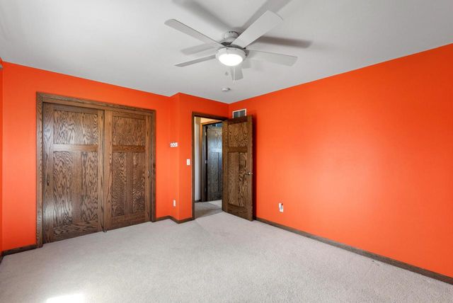 N108W17031 Hawthorne DRIVE, Germantown, WI 53022