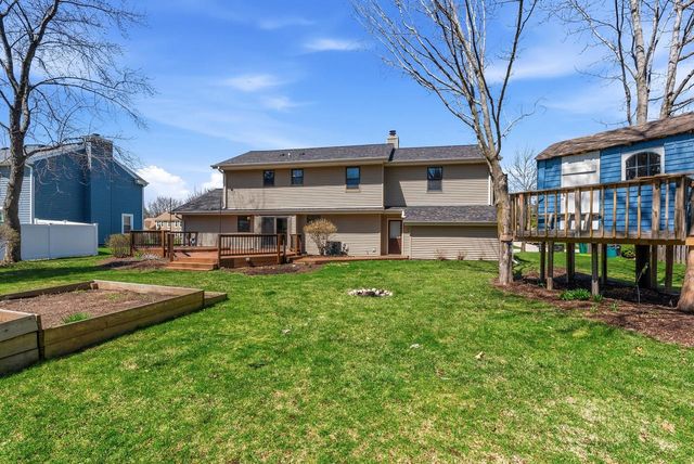 N108W17031 Hawthorne DRIVE, Germantown, WI 53022