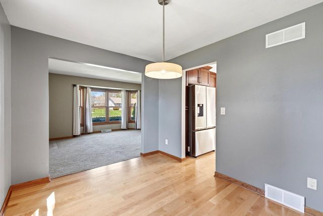 N108W17031 Hawthorne DRIVE, Germantown, WI 53022