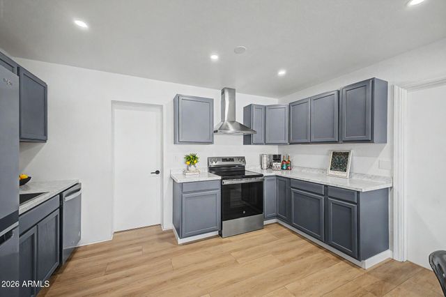 1657 W BEDFORD Street, Mesa, AZ 85201