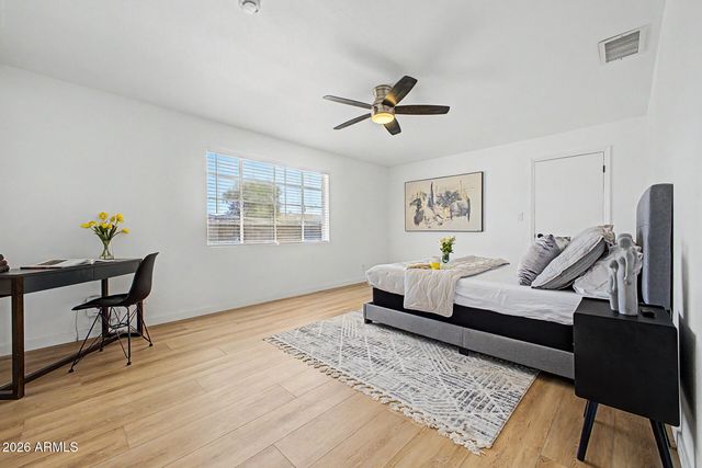 1657 W BEDFORD Street, Mesa, AZ 85201