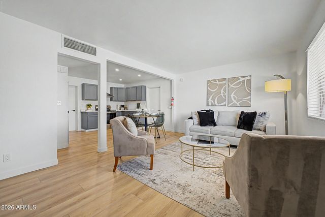 1657 W BEDFORD Street, Mesa, AZ 85201