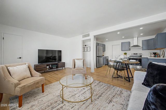 1657 W BEDFORD Street, Mesa, AZ 85201