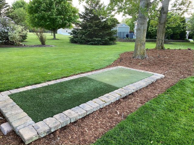 W280N8120 Black Diamond COURT, Hartland, WI 53029