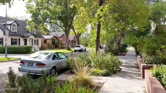 611 & 611A Nixon Avenue, Reno, NV 89509