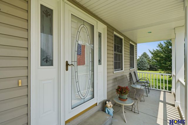 1100 Gailyn Circle, Lincoln, NE 68523