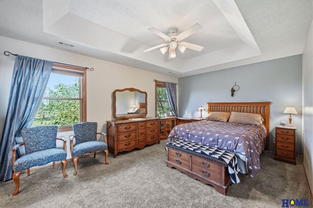 1100 Gailyn Circle, Lincoln, NE 68523