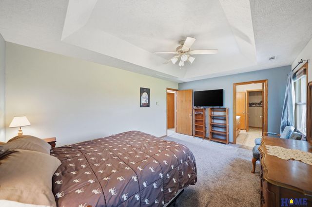 1100 Gailyn Circle, Lincoln, NE 68523