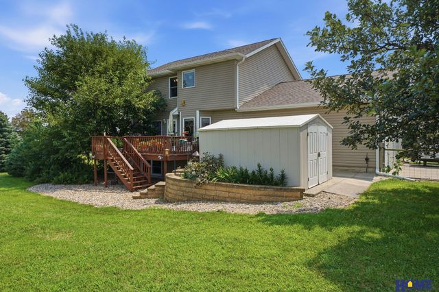 1100 Gailyn Circle, Lincoln, NE 68523