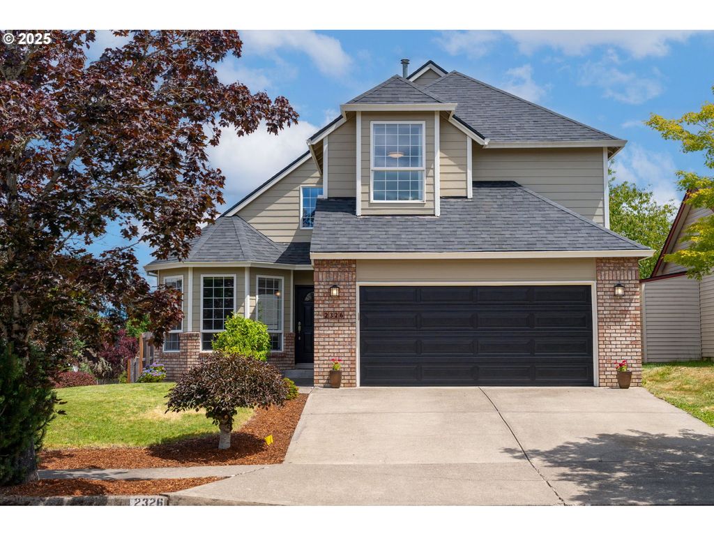 2326 Se ROBIN Ln, Gresham, OR 97080