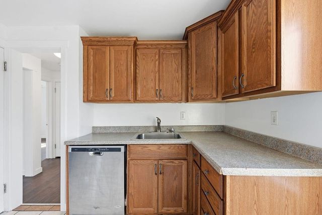 2527 W Lacrosse Ave, Spokane, WA 99205