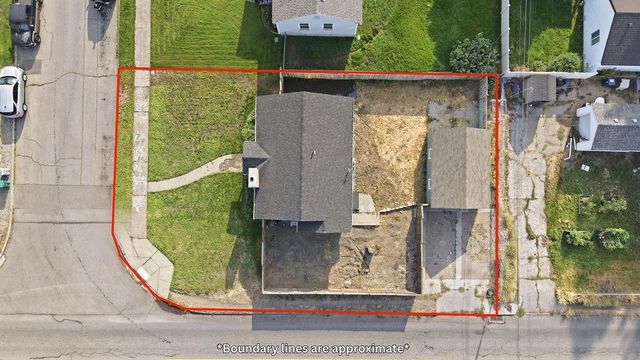 2527 W Lacrosse Ave, Spokane, WA 99205