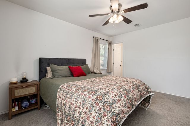 3413 Sunnydale Lane, Denton, TX 76209