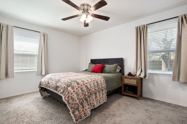 3413 Sunnydale Lane, Denton, TX 76209