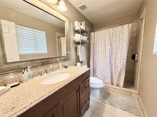 1322 Saddle Rock Drive, Houston, TX 77088