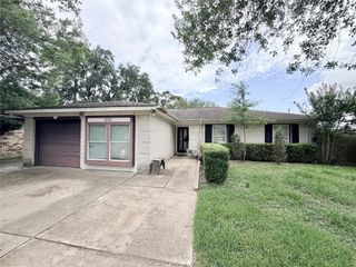 1322 Saddle Rock Drive, Houston, TX 77088