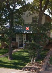 95 Vine St, Medicine Park, OK 73557