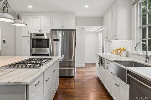211 Douglas Place, Mount Vernon, NY 10552