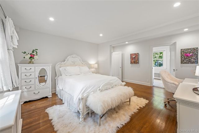 211 Douglas Place, Mount Vernon, NY 10552