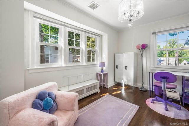 211 Douglas Place, Mount Vernon, NY 10552