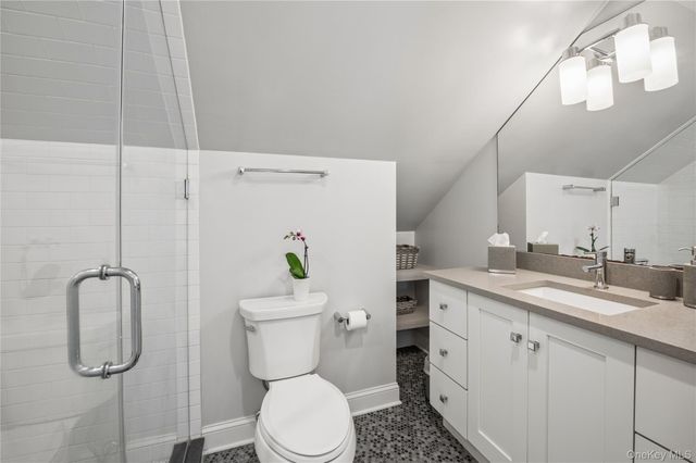 211 Douglas Place, Mount Vernon, NY 10552