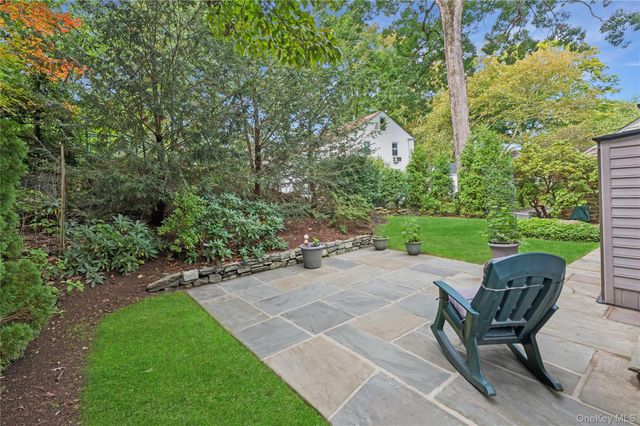 211 Douglas Place, Mount Vernon, NY 10552